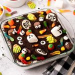 Halloween dirt cake